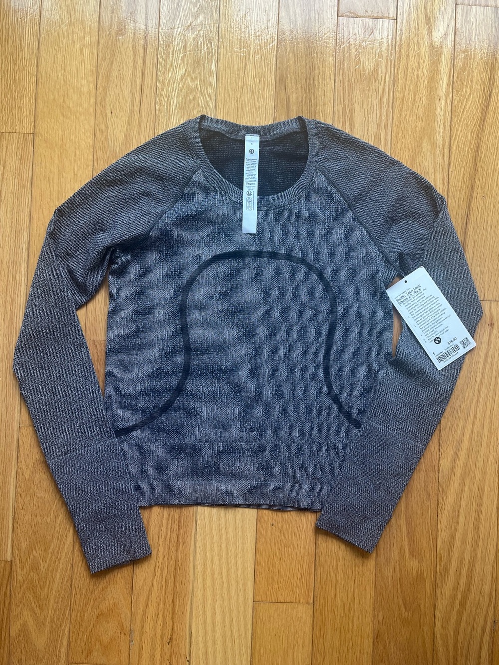 NWT lululemon Swiftly tech 2.0 Gray shimmer Long-Sleeve Top